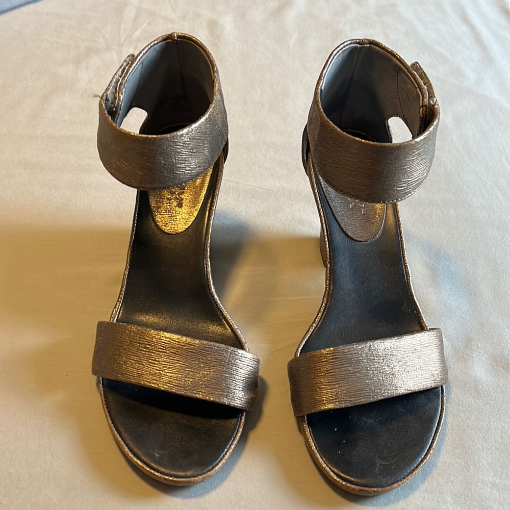 The Flexx Wedges